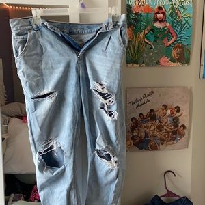 SIZE 12 AMERICAN EAGLE JEANS!